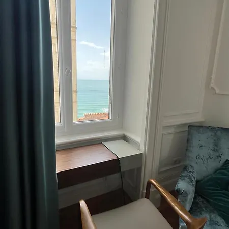 Helianthe Biarritz