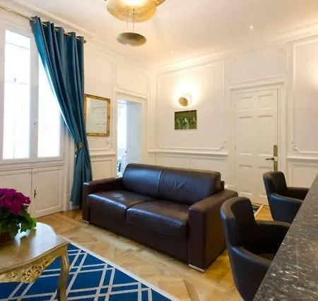 Helianthe Apartman Biarritz